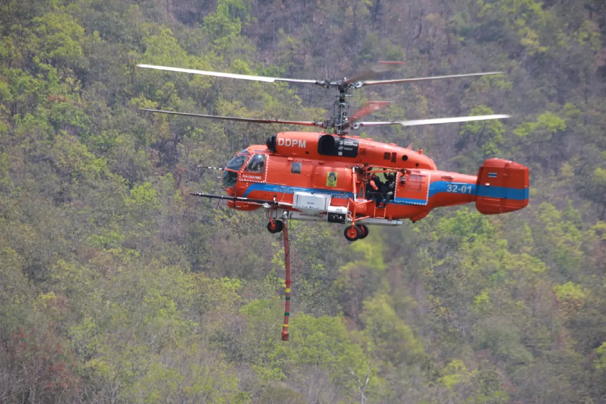 ไฟป่าโหมพื้นที่อ.สันทรายส่งฮ.KA-32ดับไฟ