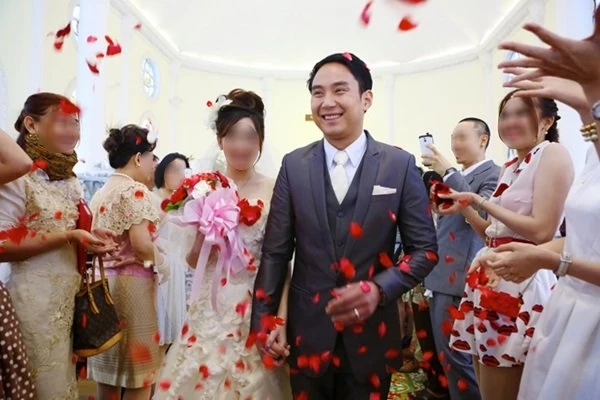 จับผิด "ปอ" นับถือคริสต์ แต่อ้างกลางรายการเป็นพุทธขอบวชให้ "แตงโม" ถวายบุญ