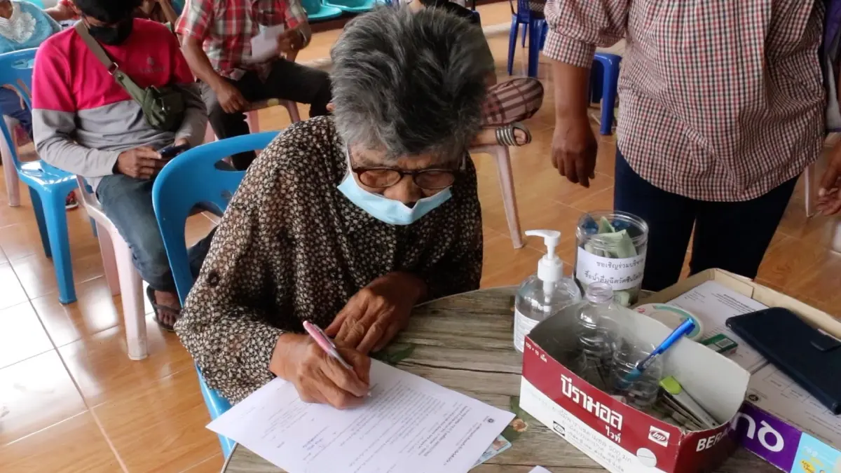 รพ.สต.เร่งฉีดวัคซีนรับมือสงกรานต์ลูกหลานกลับบ้าน