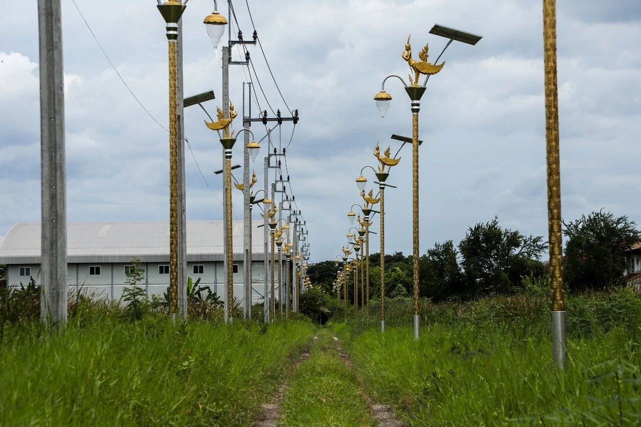 อีกแล้ว! &quot;อบต.ราชาเทวะ&quot; ประกาศประกวดราคา &quot;เสาไฟกินรี&quot; 720 ต้น มูลค่า 68 ล้าน