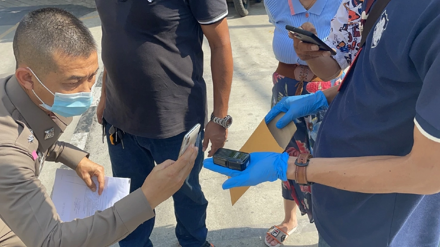 "เอมมี่ แม็กซิม" ร้องผู้ว่าฯ นครนายก ถูกนักการเมืองท้องถิ่นแอบติด GPS