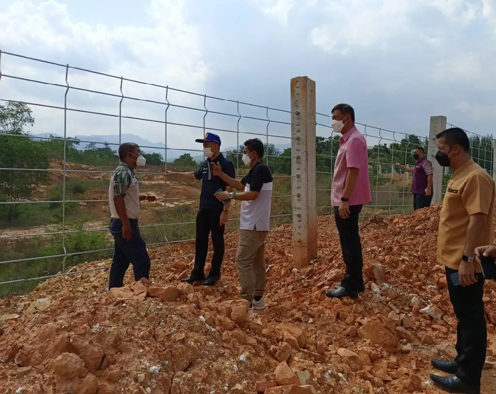 อุทยานแห่งชาติแก่งกระจาน ลงพท.ตรวจสอบ โครงการแนวรั้วป้องกันช้างป่า