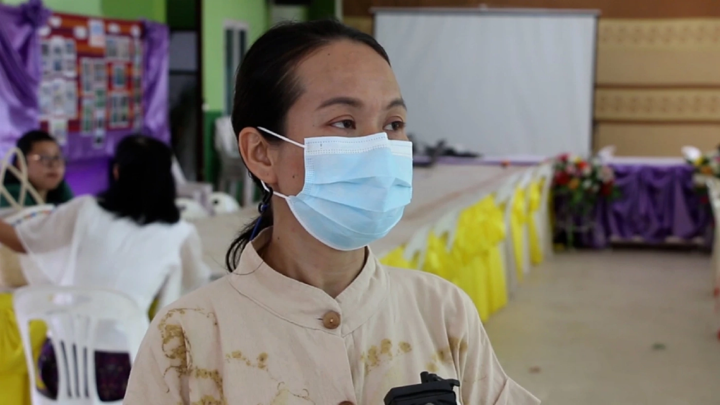 ครูห่วงเด็กออกระบบสอนการขายสินค้าออนไลน์หวังต่อยอดเป็นอาชีพ