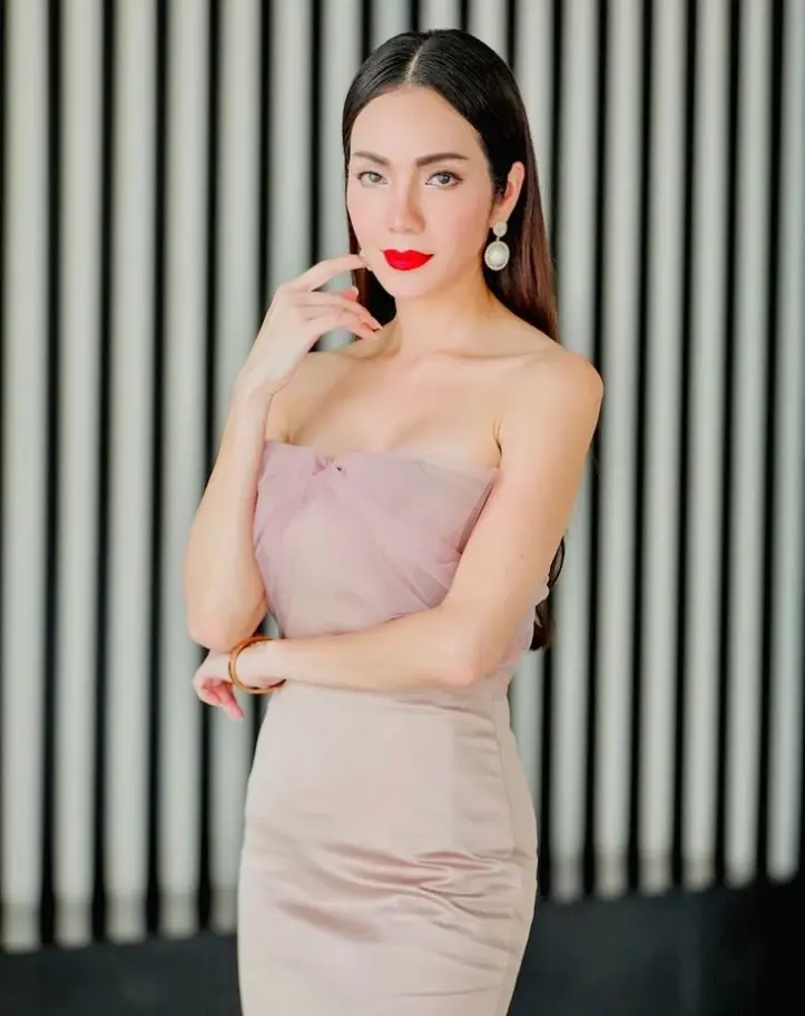 เอาจริง ! “อ๋อม สกาวใจ” ฟ้องหมิ่นประมาทเกรียนคีย์บอร์ด 2 ล้านบาท