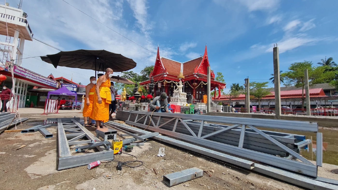 พระครูโสภิตวิริยาภรณ์ หรือ พระอาจารย์อิฐฏ์ เจ้าอาวาสวัดจุฬามณี 