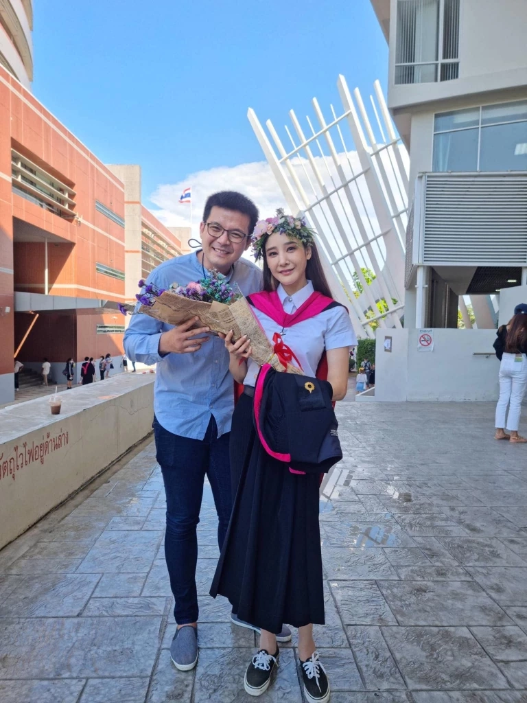 เปิดโพสต์แรก "อะตอม สัมพันธภาพ" หลังบวชอุทิศส่วนกุศลให้ "แตงโม นิดา”