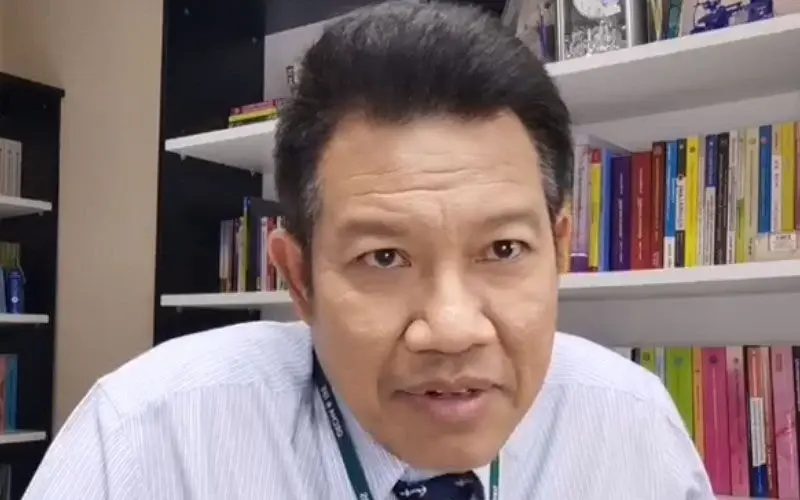 จับตาโพสต์ "ทนายเดชา" หลัง "แซน" ถูกออกหมายจับ เผยต้องเจอโทษอะไรบ้าง
