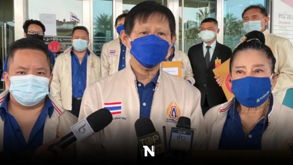 "หมอระวี" บุกร้องศาลรัฐธรรมนูญ ปมบัตรเลือกตั้ง 2 ใบ ขัดรัฐธรรมนูญ 60