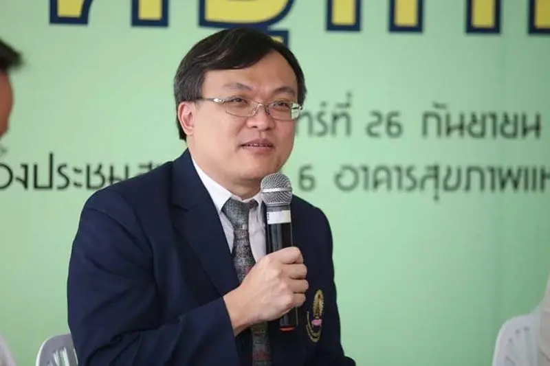 "หมอธีระ" เผยข้อมูลโควิด-19 เตือนคนไทยเตรียมรับมือ โควิดอาจระบาดลากยาว