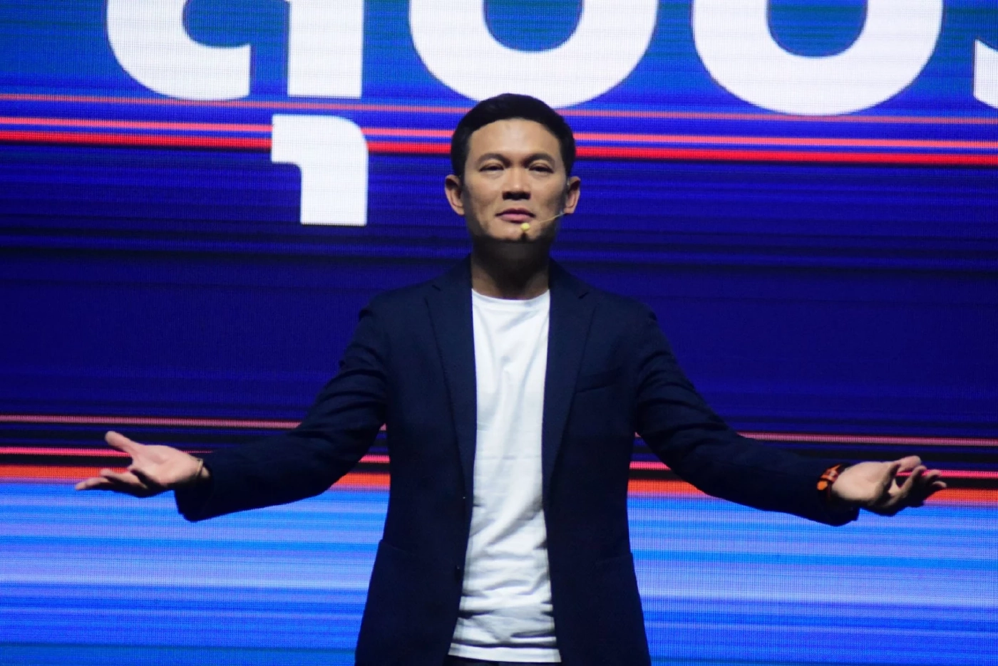 "ซินแสเข่ง” ผ่าโหงวเฮ้ง ใครจะได้เป็นพ่อเมืองคนต่อไป