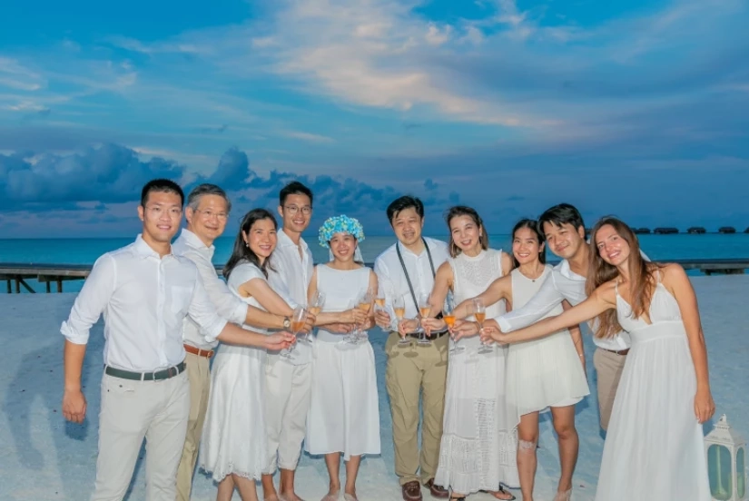 ครอบครัว  “โสภณพนิช” และ “เจียรวนนท์” พักผ่อนร่วมกันที่มัลดีฟส์