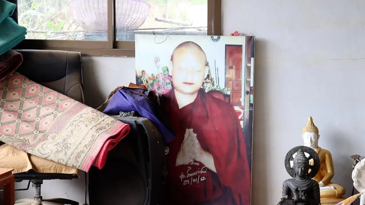 ชาวเน็ตแชร์คลิปพระพ่นไฟ ไม่เข้าใจเป็นพิธีอะไร