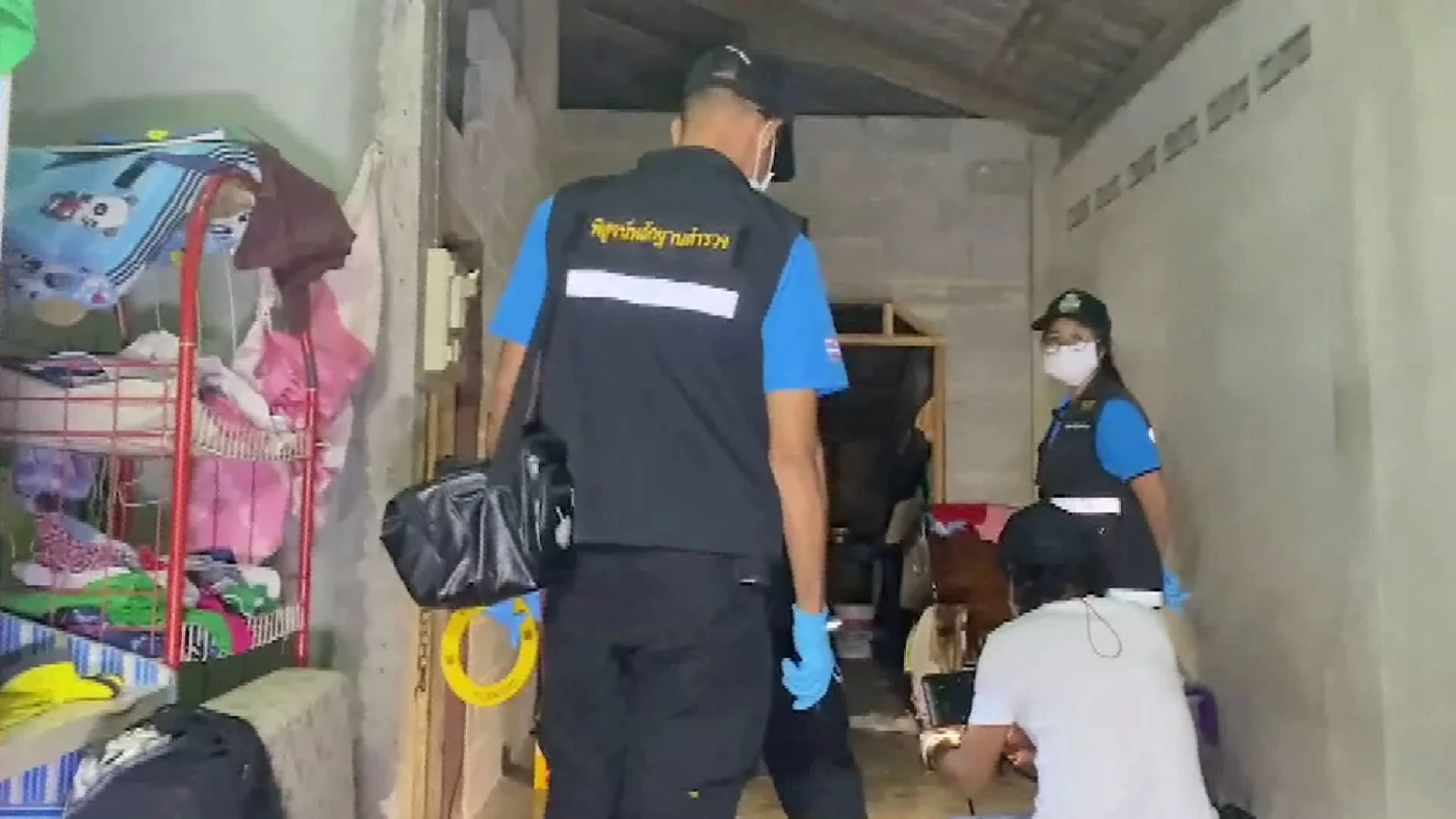 คนร้ายบุกยิงหนุ่มคู่อริวัย 20 ถึงห้องนอน สาววัย 16 โดนลูกหลงดับ