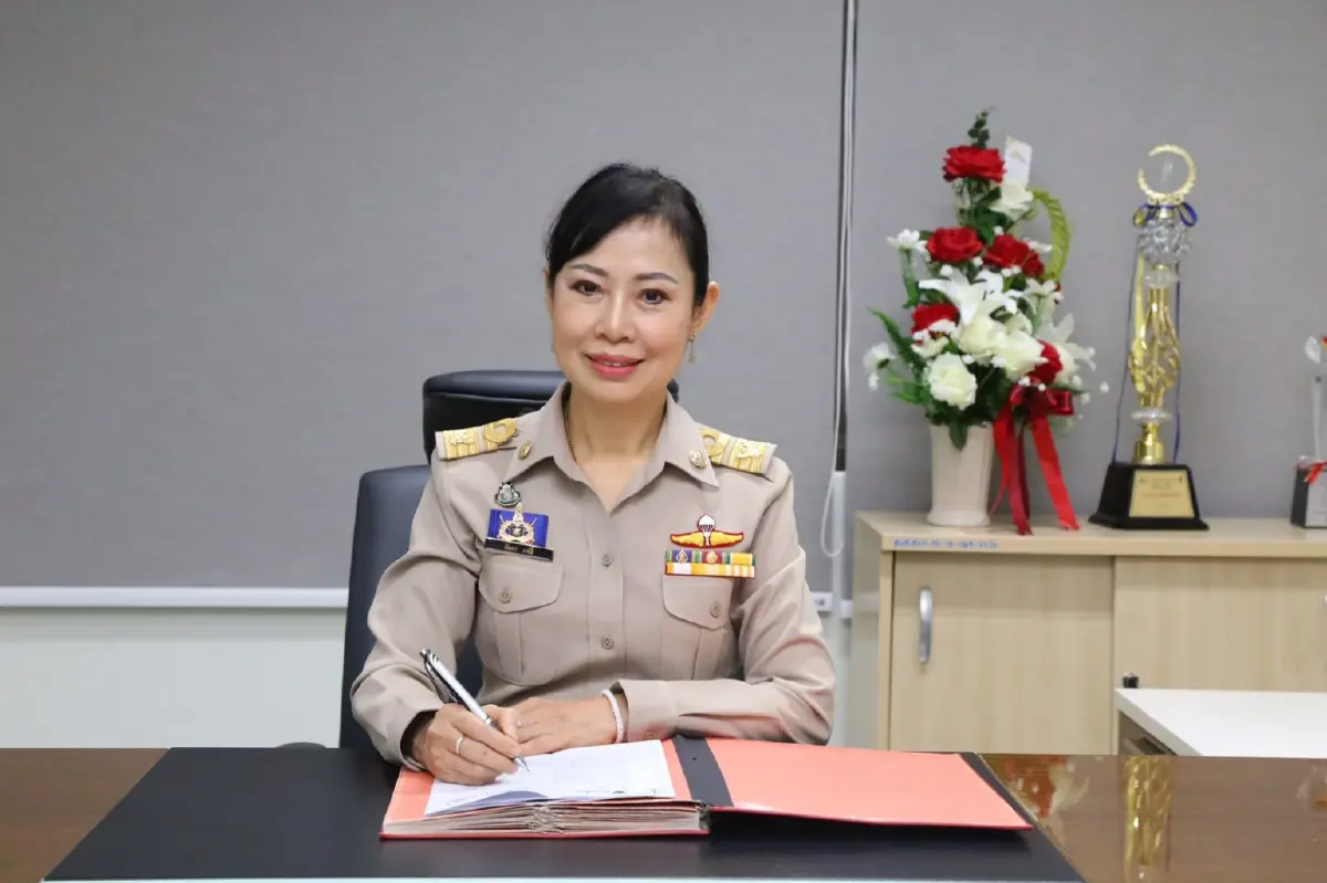 นางสาวลัดดา แซ่ลี้ รองเลขาธิการสำนักงานประกันสังคม