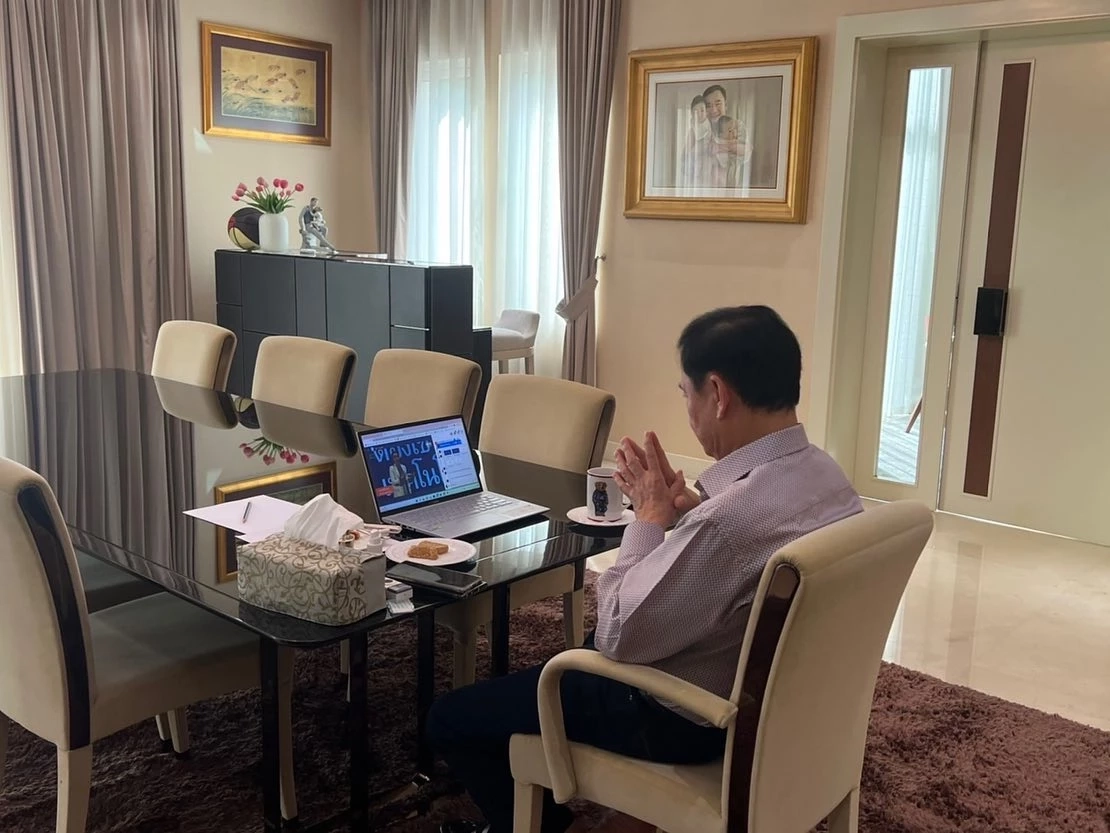 ลุ้นหนัก "ทักษิณ" มอนิเตอร์ "อุ๊งอิ๊ง"โชว์วิสัยทัศน์ขอพท.ชนะแลนด์สไลด์