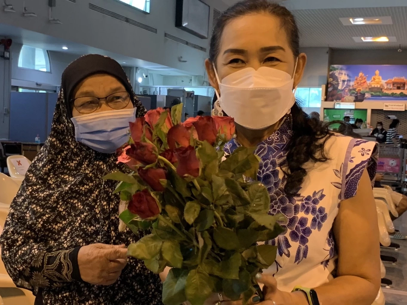 นางดวงพร สุวรรณมณี ผู้อำนวยการ (ผอ.) ท่าอากาศยานนราธิวาส และรักษาการผู้อำนวยการท่าอากาศยานเบตง