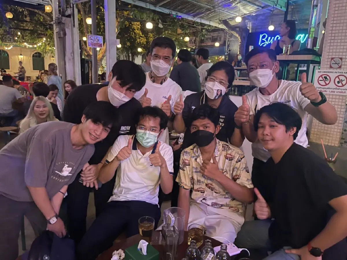 "ศิธา" ลุยหาเสียงถนนข้าวสาร ชูปลดล็อก กม. ขวางการทำมาหากินของ ปชช.