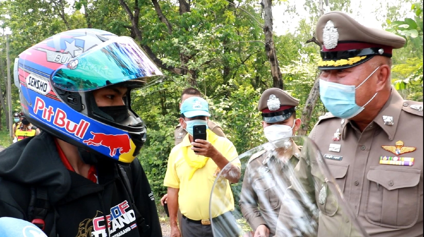 ผวาโควิด ปชช.แห่ใช้รถส่วนตัวกลับสงกรานต์ ไม่เว้นแม้แต่จยย.