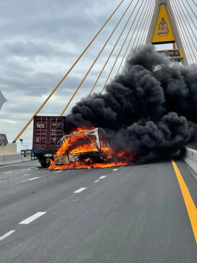 ขอบคุณภาพจากเฟซบุ๊กข่าวสารเมืองปราการ v2