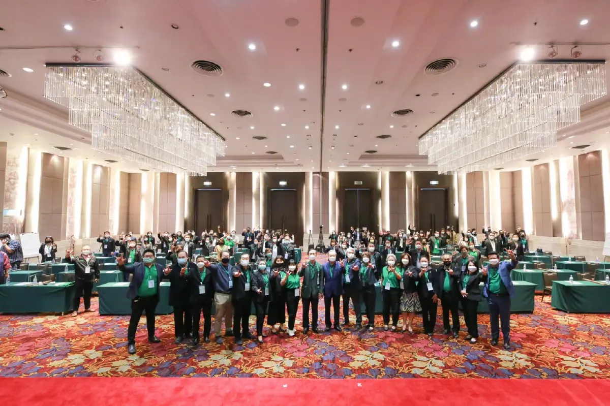 "สนธิรัตน์" เผย ไทยกำลังเผชิญ 3 วิกฤตหนัก เตรียมโชว์นโยบายพรรคกอบกู้เศรฐกิจ