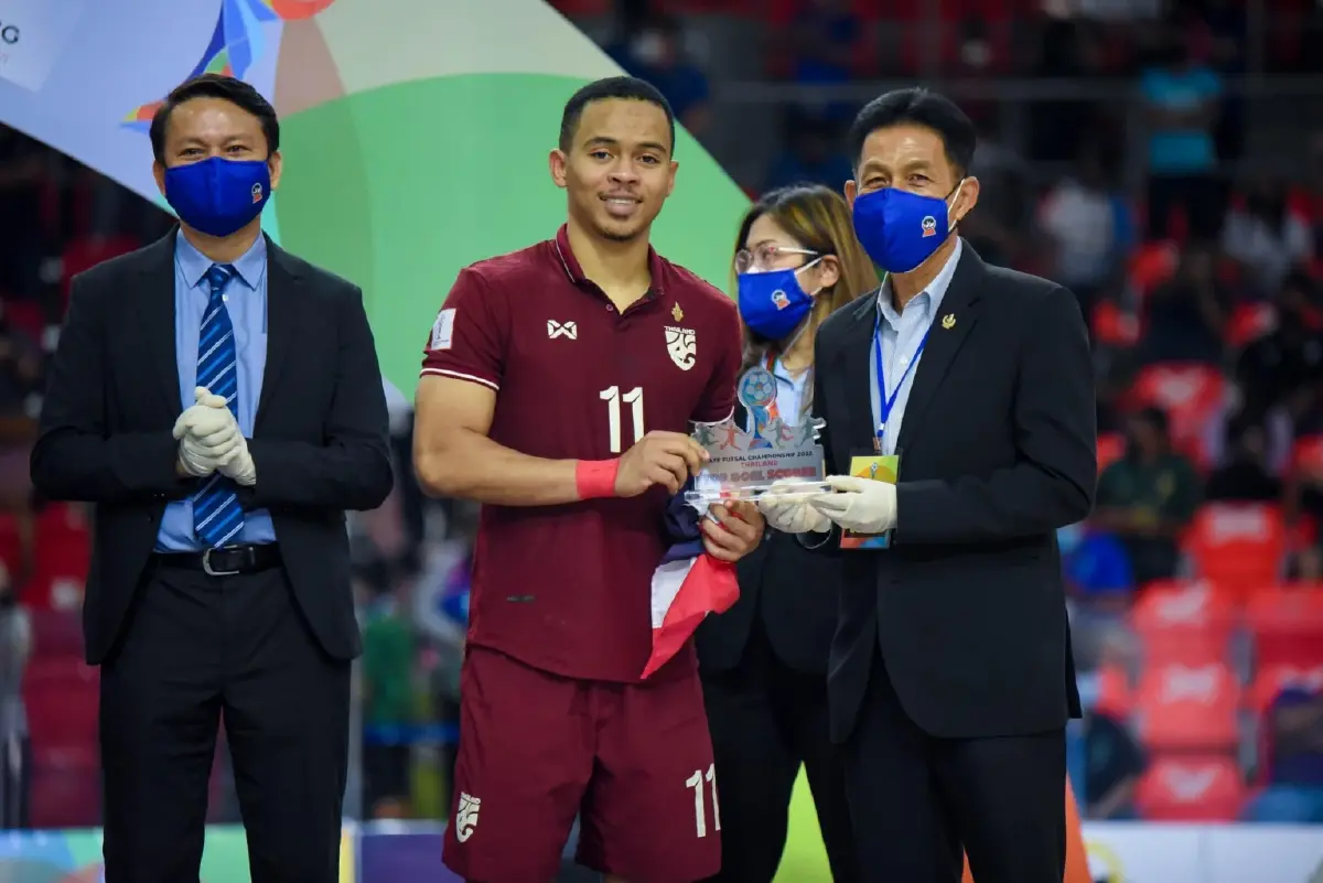 สุดระทึก! โต๊ะเล็กไทยดวลโทษดับอิเหนา 5-3 ซิวแชมป์อาเซียนสมัย 16