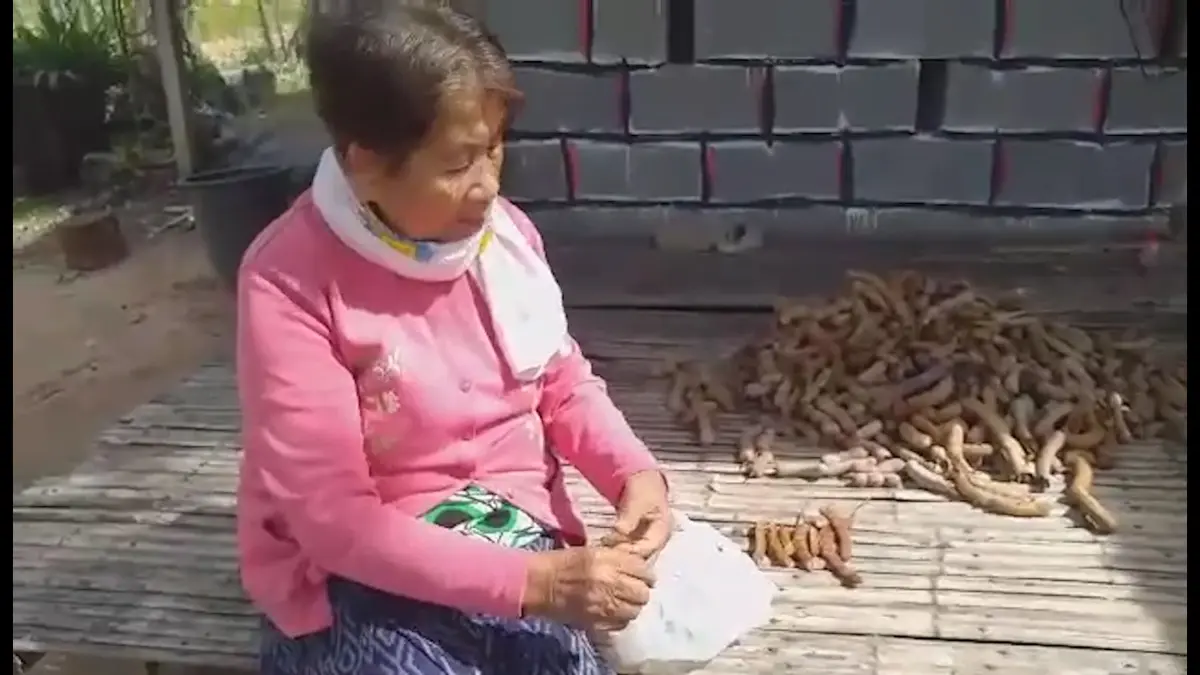 อุณหภูมิลดฮวบ ชาวมุกดาหาร รีบหาที่เสื้อกันหนาวใส่หน้าร้อนแทบไม่ทัน