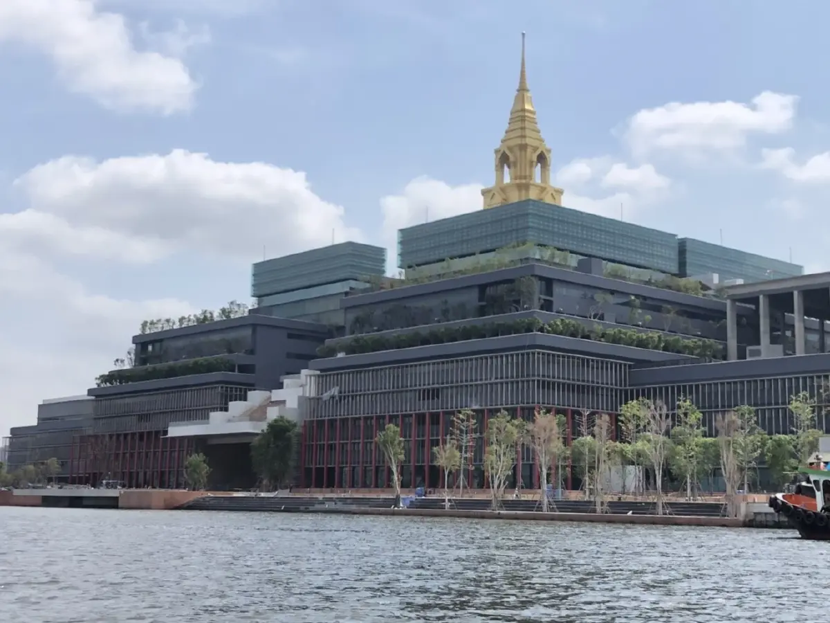 "สัปปายะสภาสถาน" หรือ รัฐสภาแห่งใหม่ของประเทศไทย