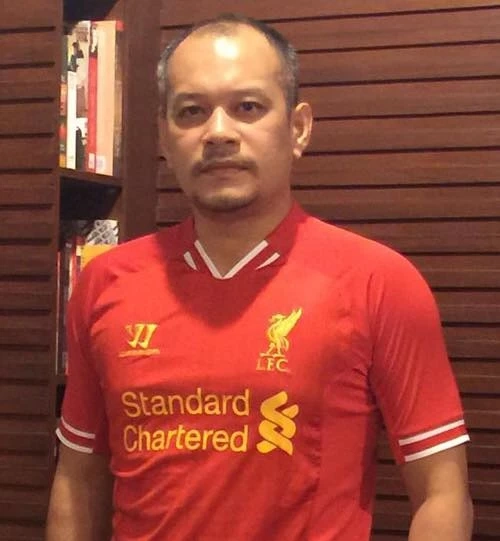 เต้น ณัฐวุฒิ ใสยเกื้อ แกนนำเครือข่ายไล่ประยุทธ์ (อ.ห.ต.) 