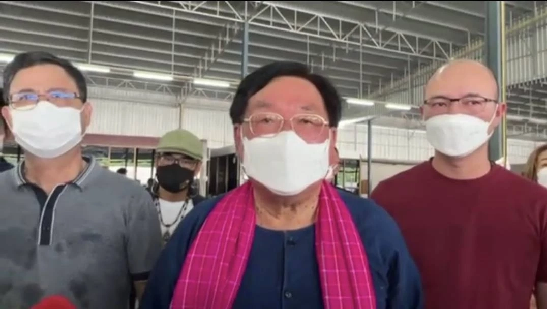  นายประภัตร โพธสุธน รัฐมนตรีช่วยว่าการกระทรวงเกษตรและสหกรณ์