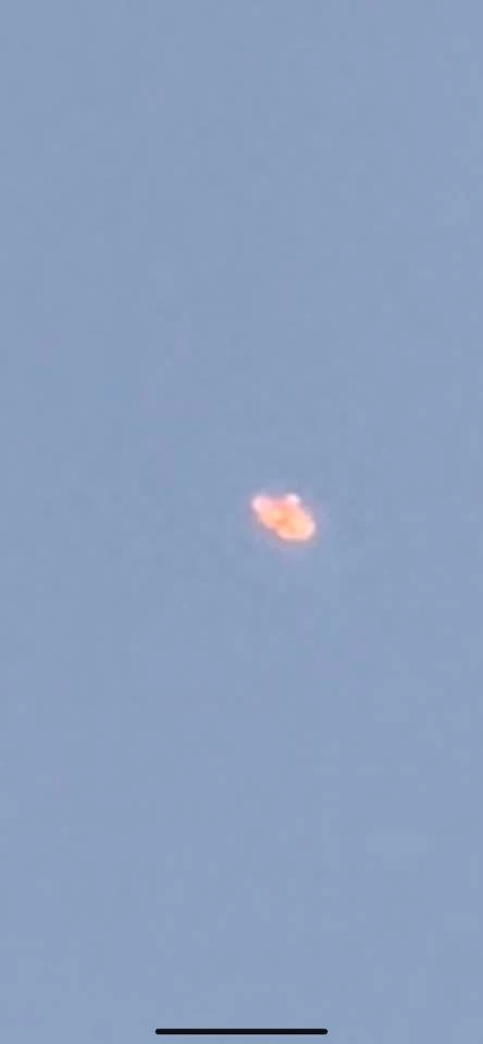 โลกโซเชียลแห่คอมเมนต์ภาพวัตถุประหลาดเหนือท้องฟ้าคล้ายยูเอฟโอ