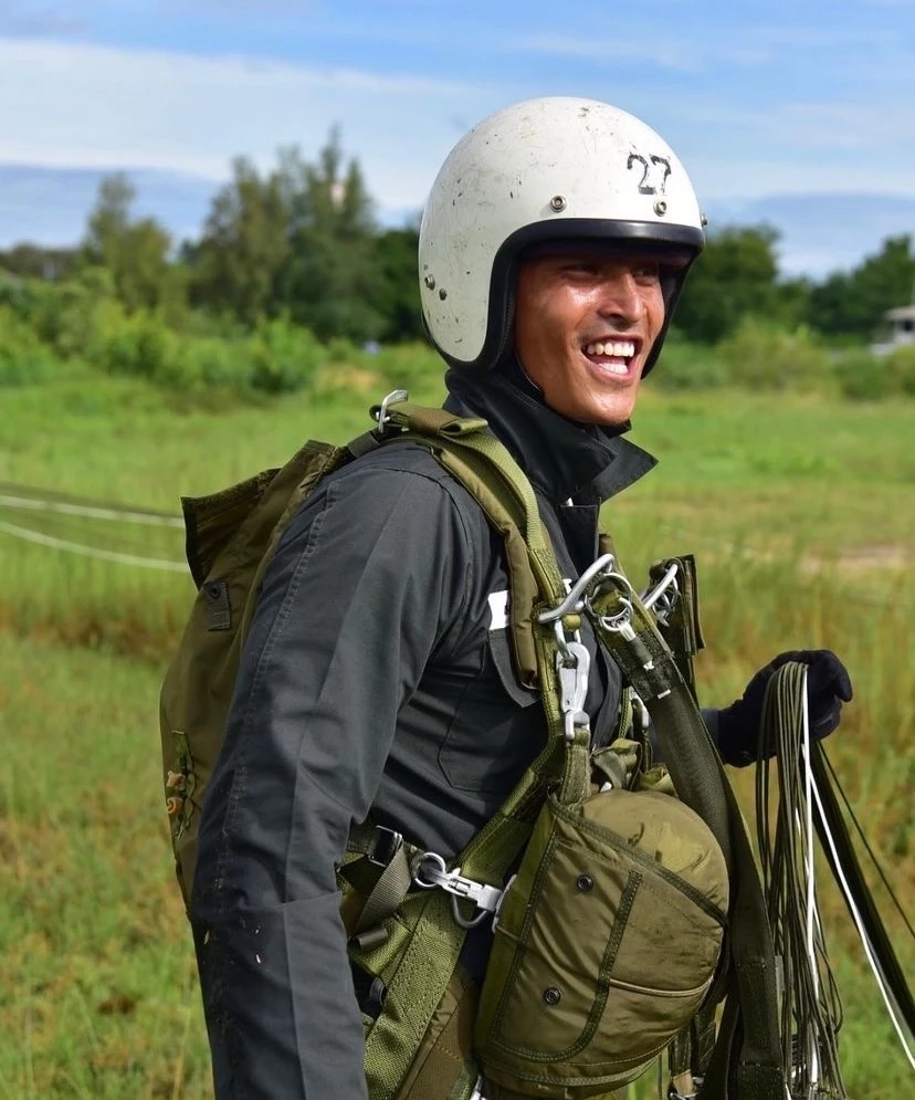 "สงกรานต์ เตชะณรงค์"  เข้าICU นาน7วัน ล่าสุดออกมาเคลื่อนไหวแล้ว