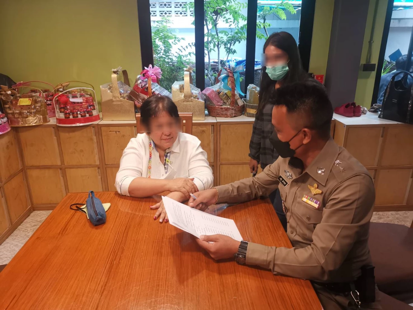 เจ๊อ้อย นางณัฎญ์ณรัน  จันทร์สว่าง