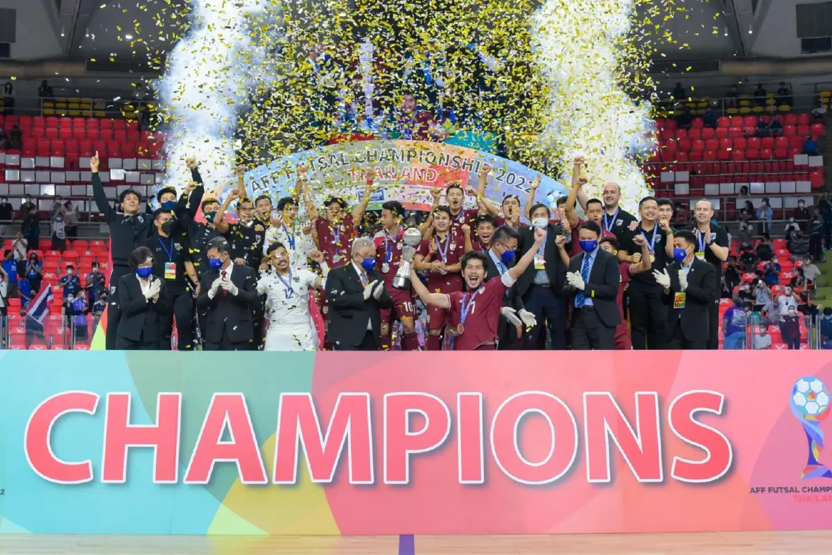 สุดระทึก! โต๊ะเล็กไทยดวลโทษดับอิเหนา 5-3 ซิวแชมป์อาเซียนสมัย 16