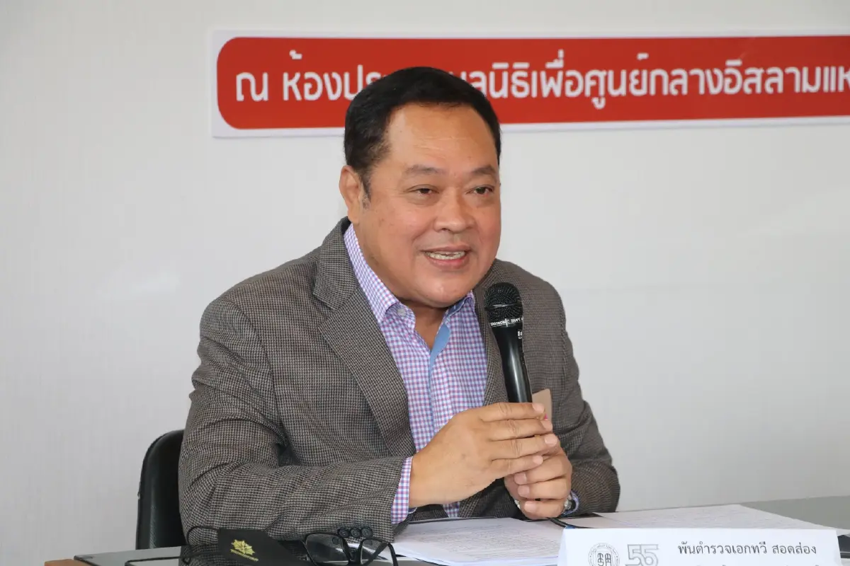 "ทวี" ย้ำ "ประชาชาติ" มุ่งลดความเหลื่อมล้ำ-หนุน นศ. เพิ่มภาวะผู้นำ