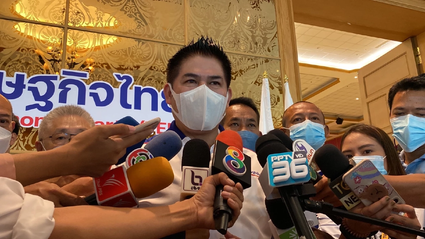 "ผู้กองธรรมนัส"กั๊กตอบหนุน"บิ๊กตู่"ศึกซักฟอกชี้ต้องรอเปิดสภา