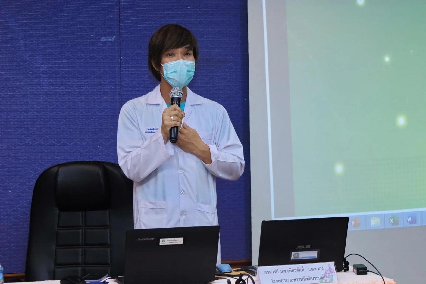 “หมอ” ฟาด “จอนนี่มือปราบ” ห่วงลูกหรือห่วงไลก์ เผยอีกด้านรพ.กำลังทำอะไรอยู่