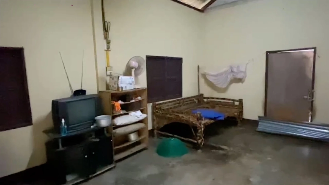 อากาศเปลี่ยนฉับพลัน ยายไร้ญาติน็อคดับคาบ้าน