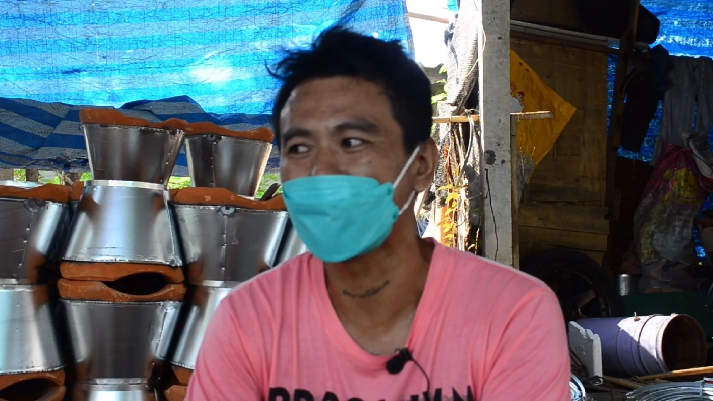 ปั้นไม่ทันขาย! 'เตาอั้งโล่' ออเดอร์พุ่ง เหตุน้ำมันแพง