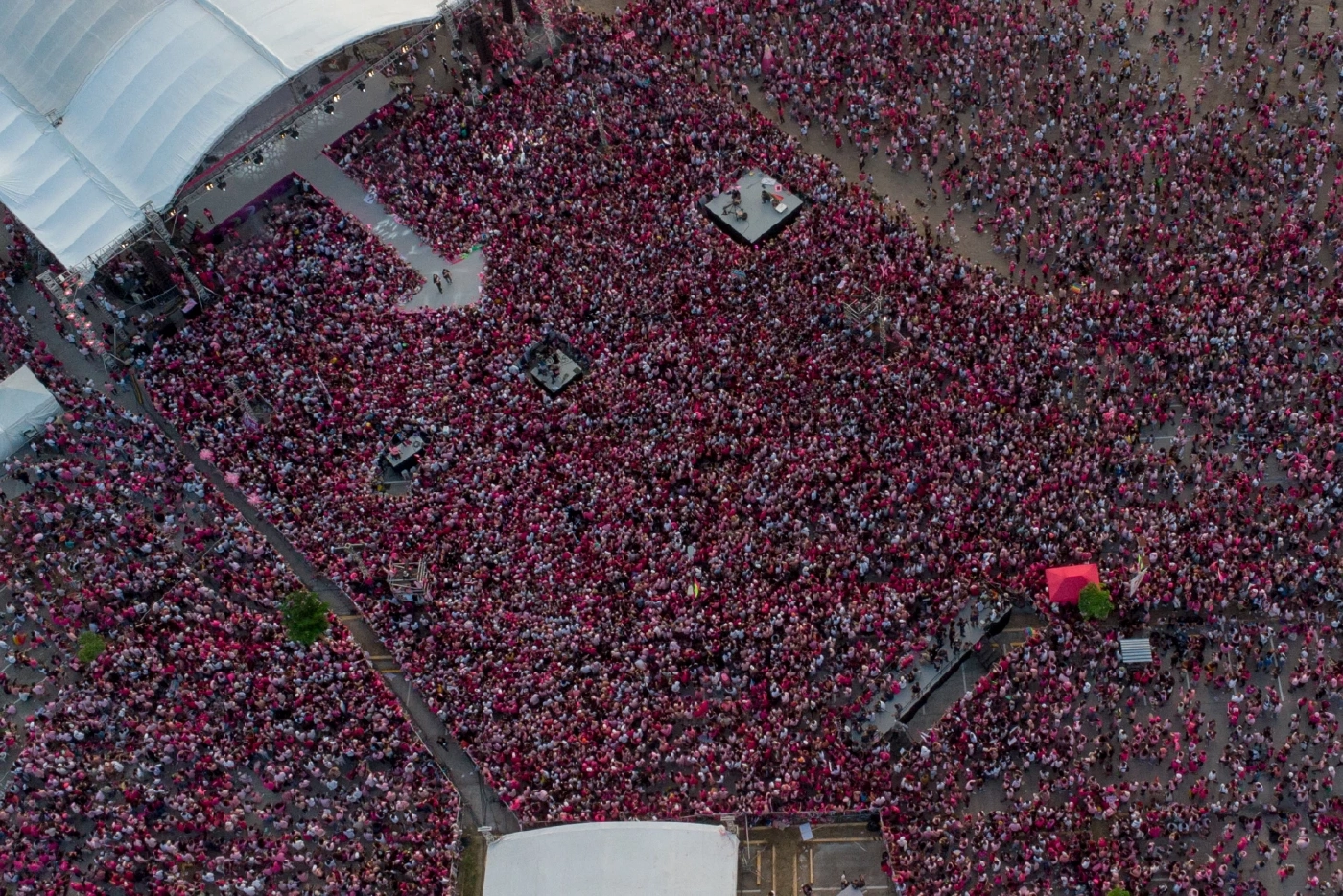 เอ็นเตอร์เทนคุมปัจจัยเลือกตั้งฟิลิปปินส์