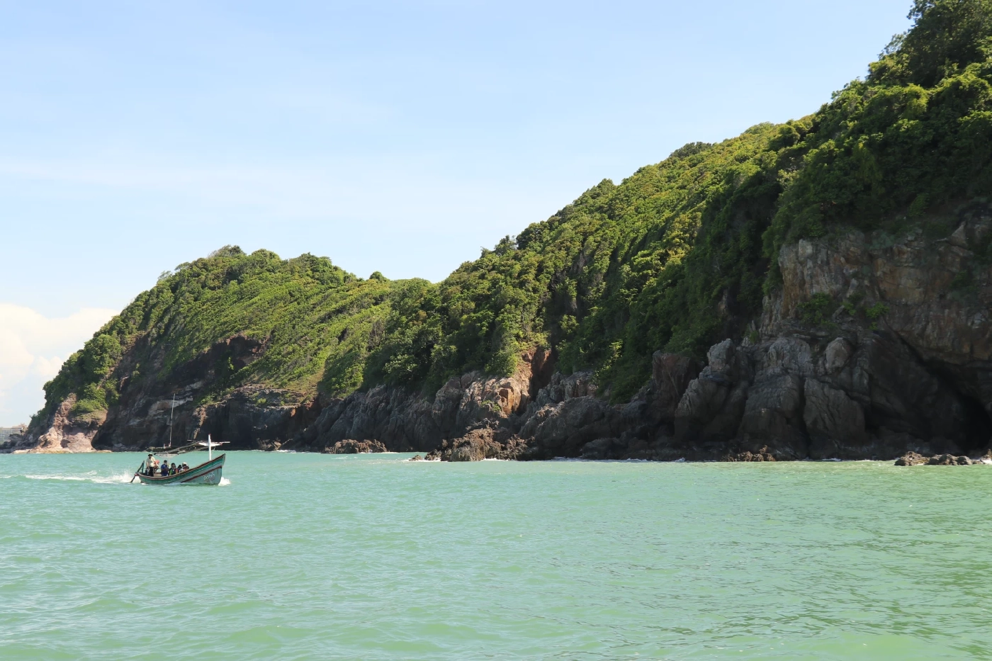 รัฐมนตรีท่องเที่ยวสำรวจเกาะหนูเกาะแมว