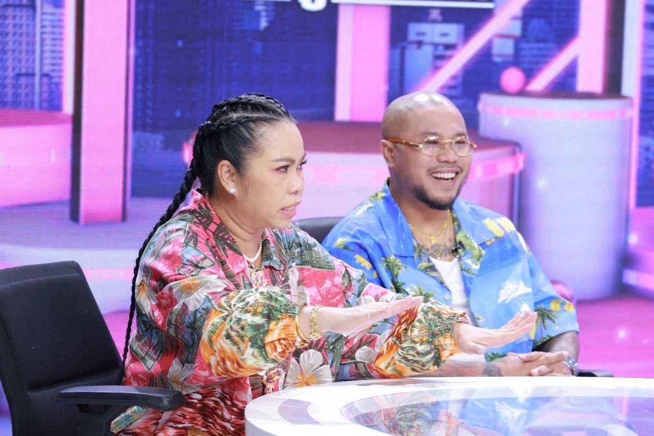 มรสุมชีวิต! “ตุ๊กกี้-บูบู้” ฝ่าดราม่า ป่วยซึมเศร้าคิดสั้นทำร้ายตัวเอง