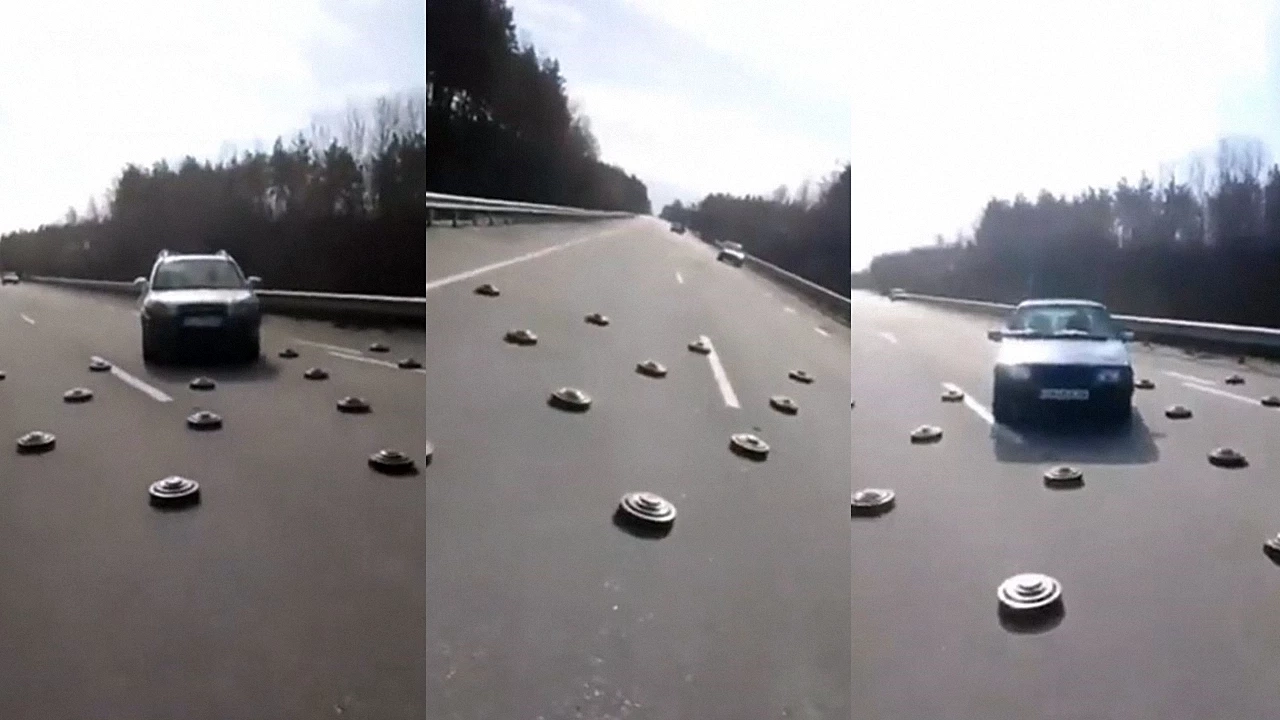 ทหารยูเครนใช้เท้าเขี่ยทุ่นระเบิดรัสเซีย หลังถอนกำลังออกจากเคียฟ