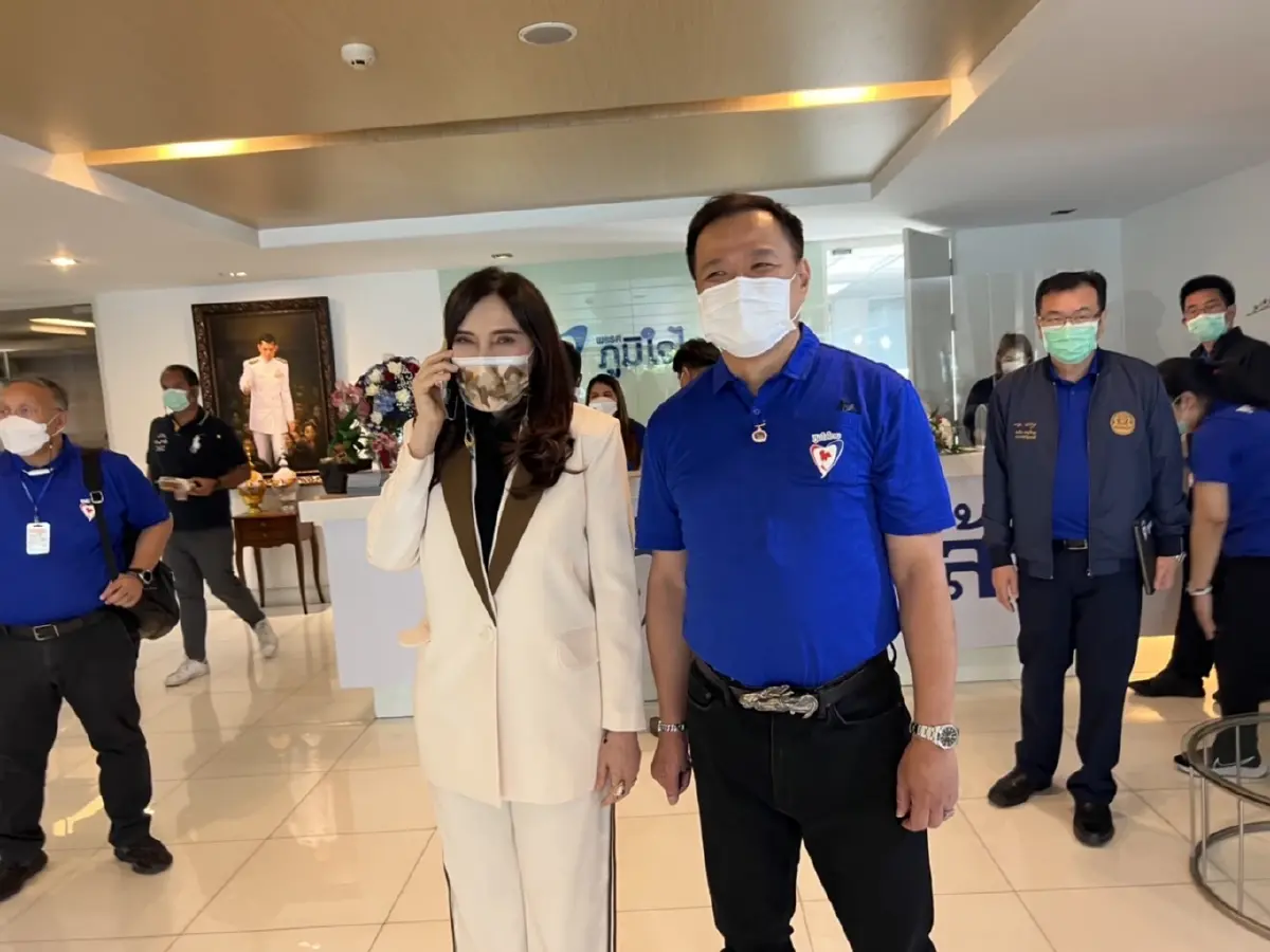 "อนุทิน"ต่อสายตรงเคลียร์ใจ"แหม่ม-วราวุธ"ย้ำทุกอย่างจบรบ.เดินหน้าต่อ
