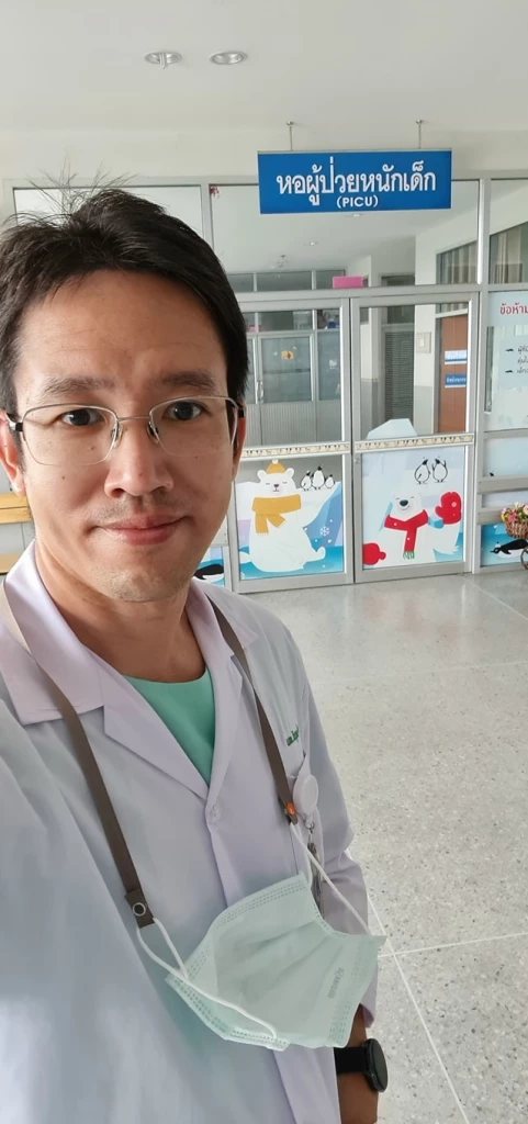 ตรวจ ATK เด็ก ขึ้น 2 ขีด ผู้ปกครองควรทำอย่างไร มาทำความเข้าใจ รับมือกันตรงนี้