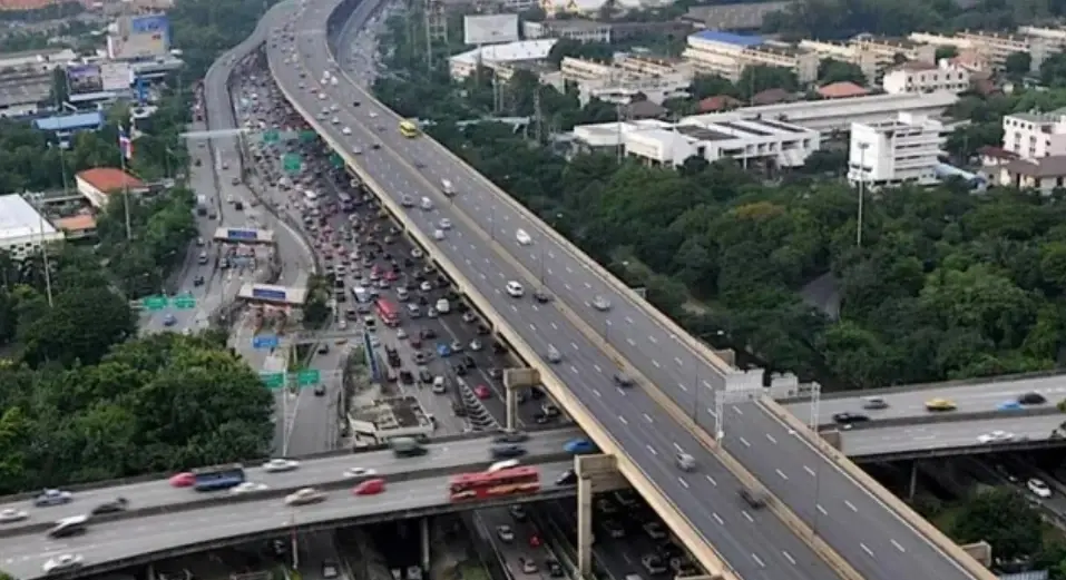 อัปเดต ! ทางด่วนฟรี-ที่จอดฟรี ช่วงเทศกาลสงกรานต์ 2565