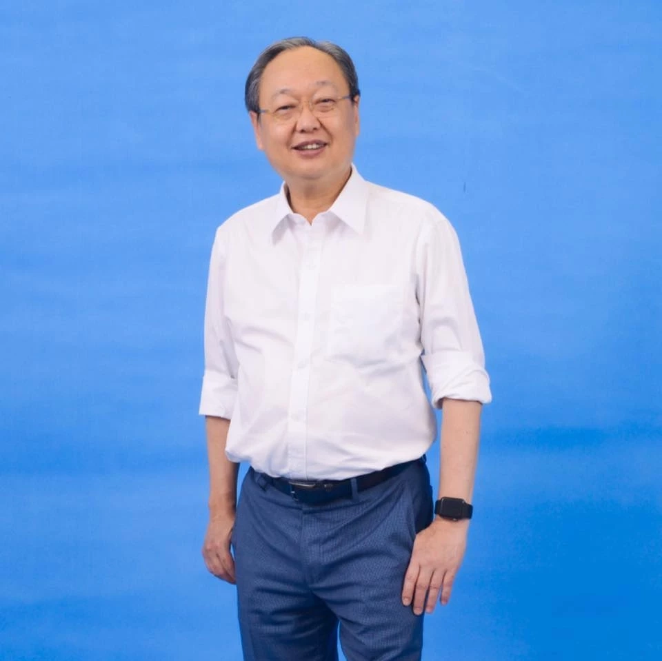 “สนธิรัตน์" โพสต์ขอบคุณ“คนการเมือง”ที่ร่วมยินดีเปิดตัวพรรคสร้างอนาคตไทย