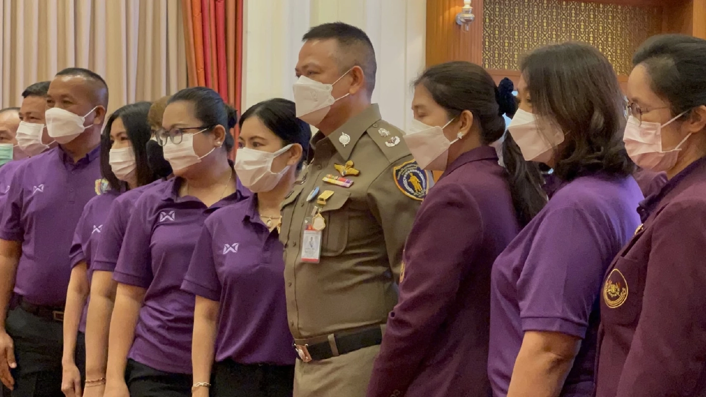 นายกสมาคมผู้ปกครองฯ ร.ร.เตรียมทหาร ประดับเข็มผู้ประสานงานประจำจังหวัด