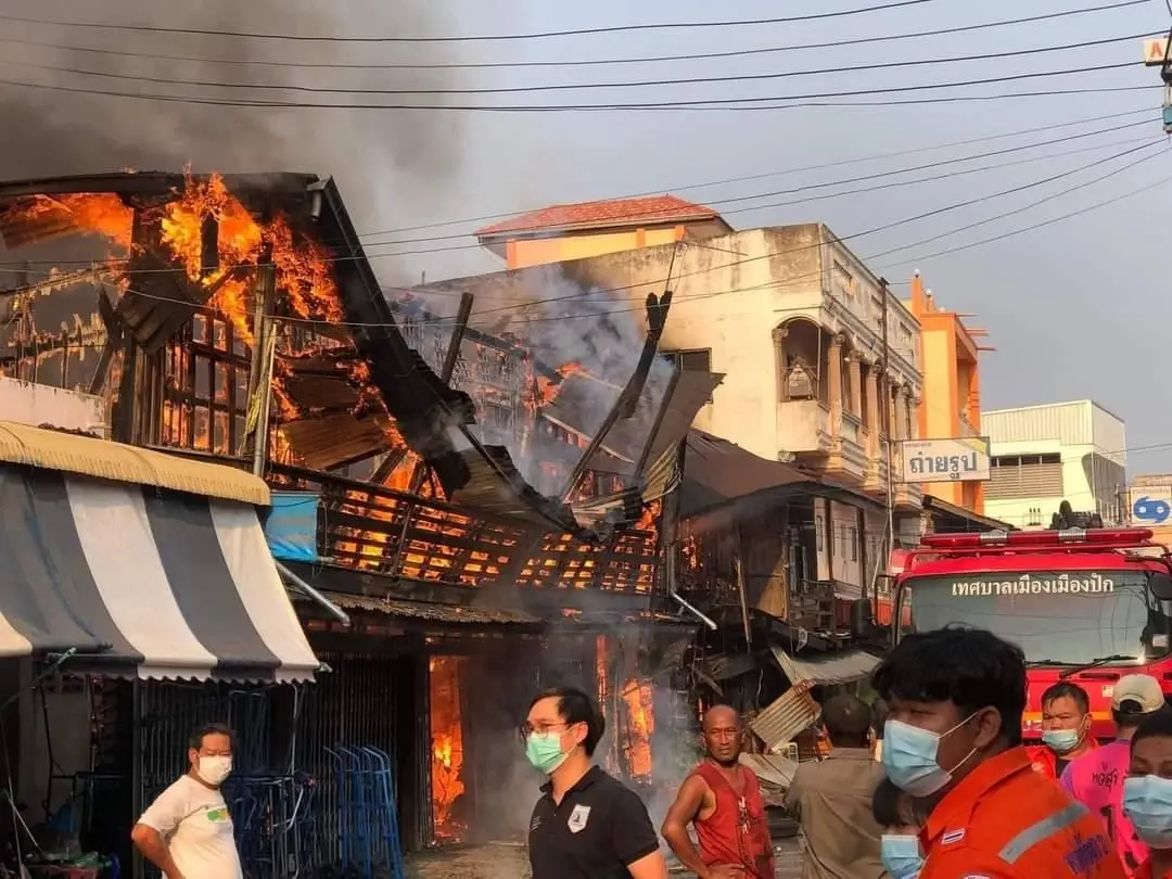 "หญิงหน่อย" โพสต์เศร้าสูญเสียญาติเสียชีวิตเหตุเพลิงไหม้ตลาดปักธงชัย 