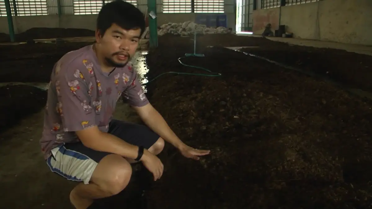 ทิ้งงานประจำขาย 'มูล' ไส้เดือนทำเงินเดือนละ 3 แสน!