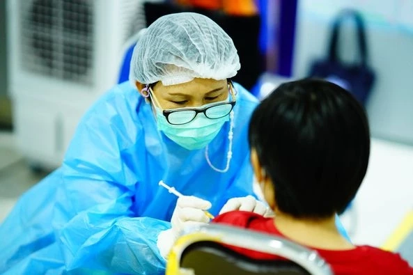 สธ. เผยรายชื่อ 7 จังหวัดฉีดเข็ม 3 เกินร้อยละ 70 ย้ำกลุ่มเสี่ยงเร่งฉีดวัคซีน